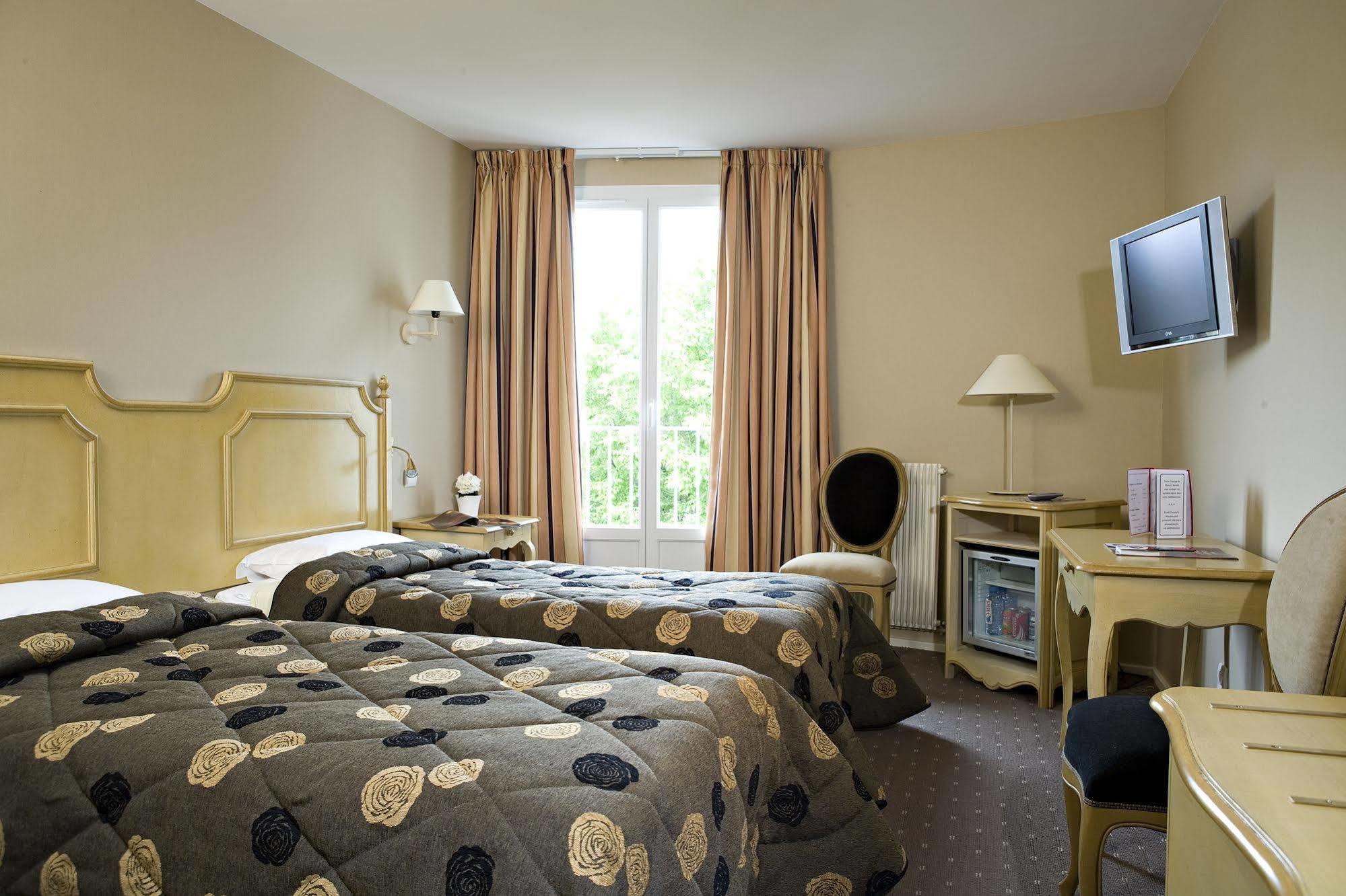Campanile Centre - Gare - Cathédrale Hotel