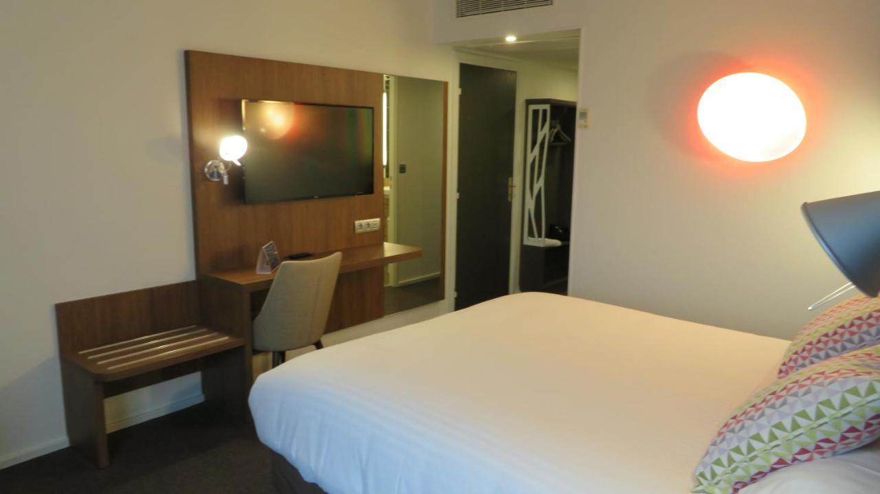 Hotel Campanile Centre - Gare - Cathédrale 3*